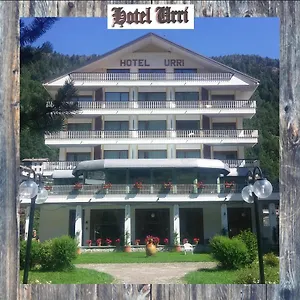 Hotel Urri ***