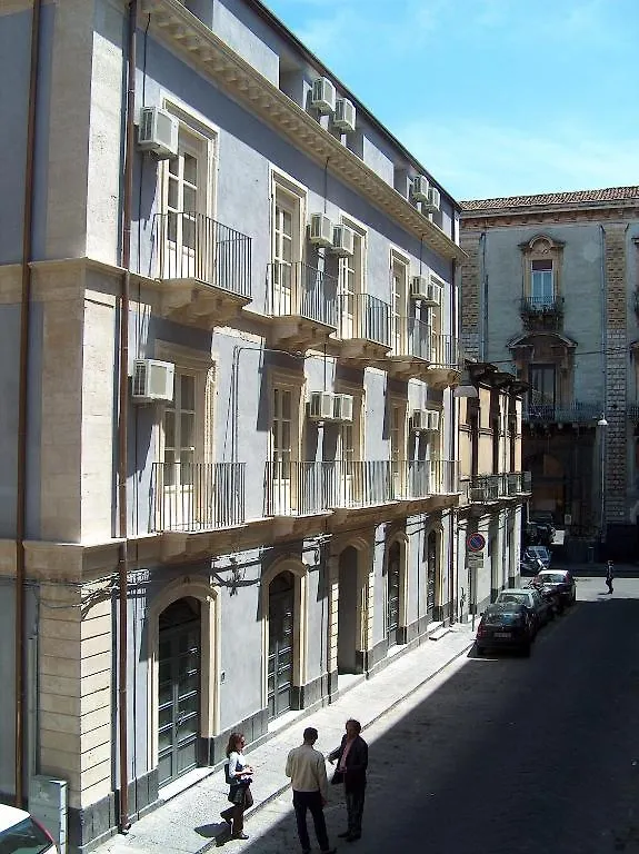 Politi Aparthotel Catania-Fontanarossai nemzetközi repülőtér Olaszország